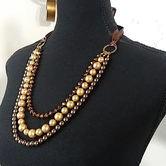 NWOT Stunning Chocolate Multi Strands Beaded Necklace - Picture 6 of 17